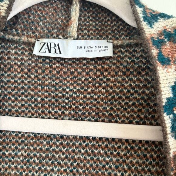 Zara Oversized Floral Knit Button Front Cardigan Beige Size Small - Picture 4 of 7